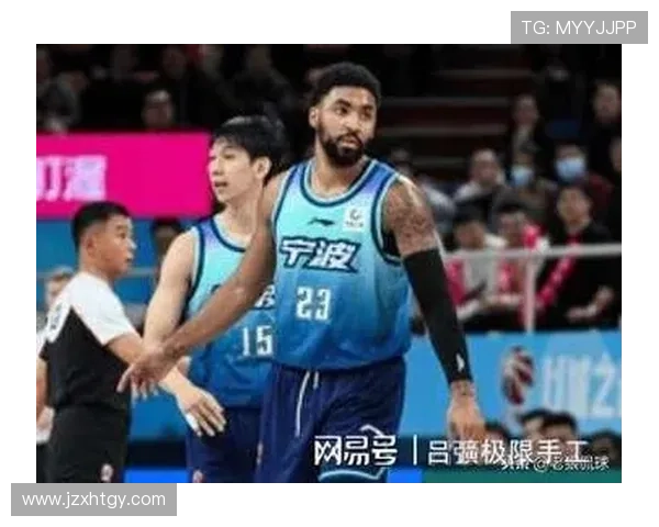 活塞主帅称白魔对CC犯规不当赞扬后者展现出顽强韧性